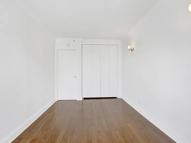 10 E Ontario St #3412 — Photo 10