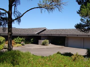 777 S Cherry Cir, Lake Oswego, OR 97034