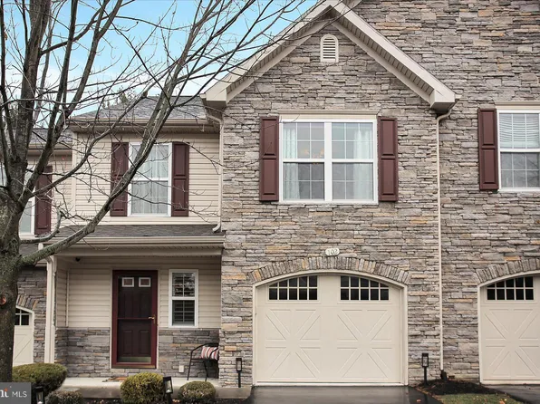 102 Needlewood Dr, Harrisburg, PA 17112