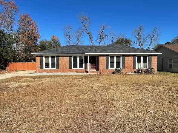823 Shelton Dr, Albany, GA 31705