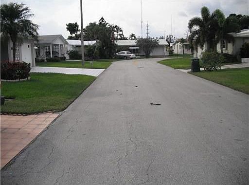 1st image of 4718 NW 44th St