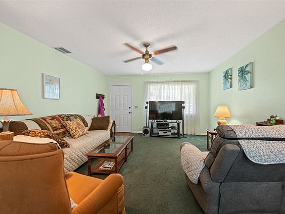 5th image of 10075 Amelia Ave