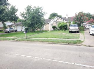 9018 S Dairy Ashford Rd, Houston, TX 77099