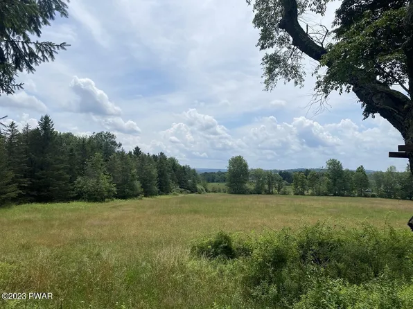 Kratz Rd, Honesdale, PA 18431