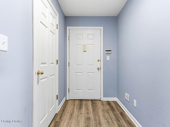 3rd image of 3200 Renwood Blvd