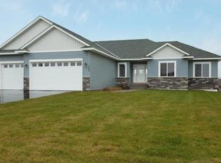 254 Winkler Trl, Cologne, MN 55322