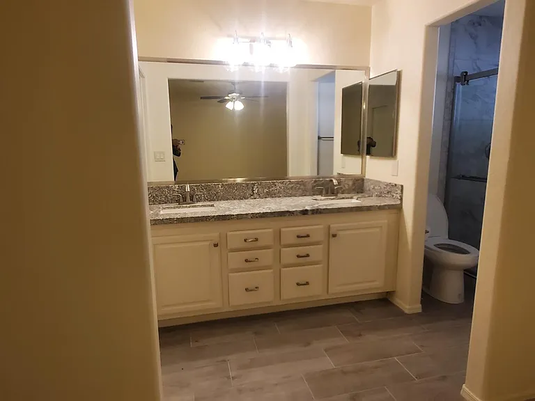 Primary bath with 2 sink vanities
