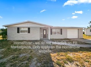 12809 College Hill Dr, Hudson, FL 34667