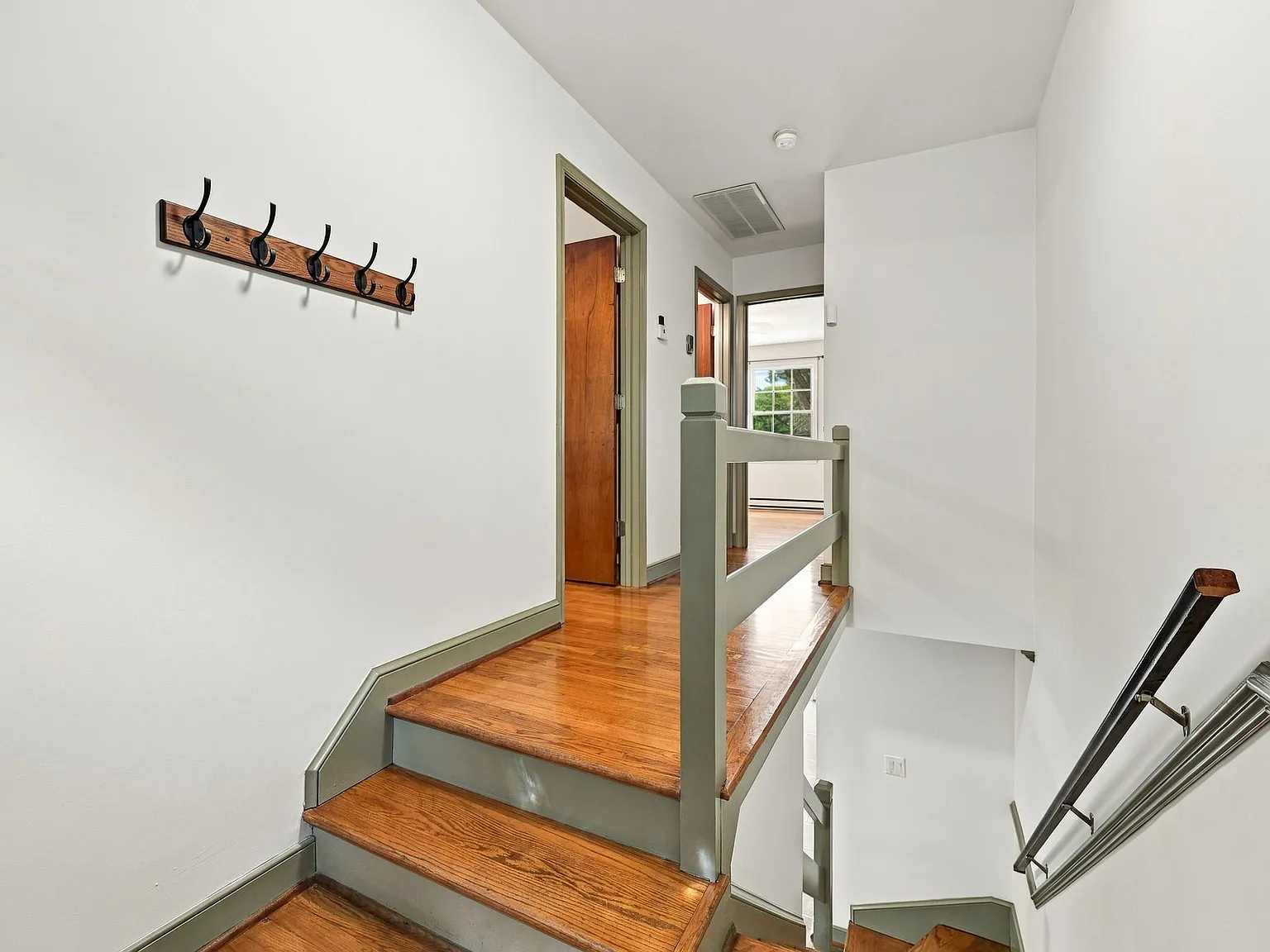 1 Reservoir Ridge Rd — Photo 4