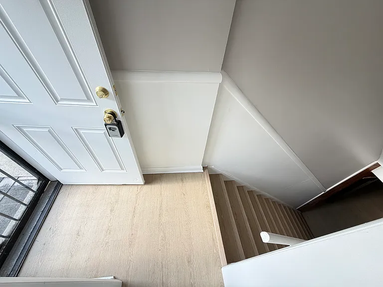 21830 Kipling Ave — Photo 28