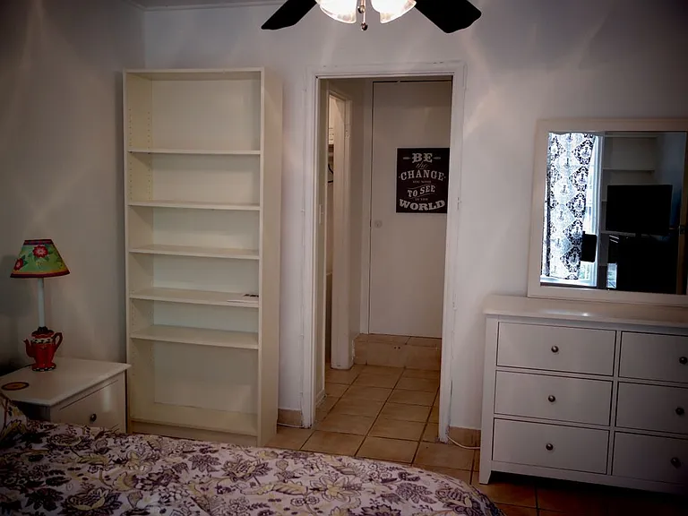 10420 S Buford Ave #1 — Photo 2