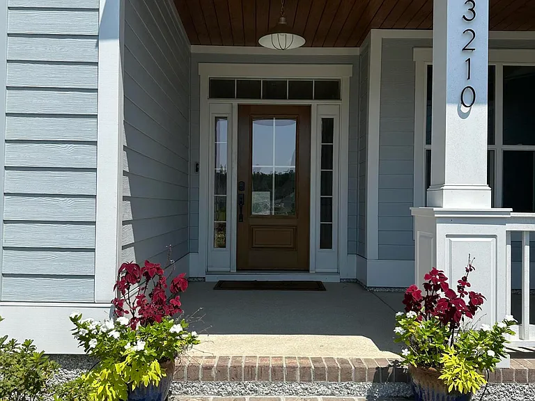 3210 Calusa Cv — Photo 2