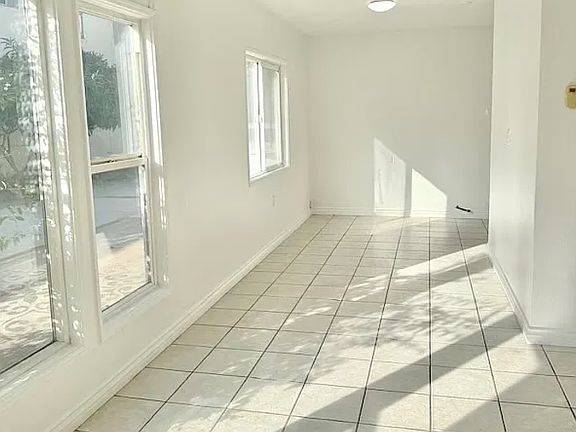 3rd image of 5541 Gotham St #A