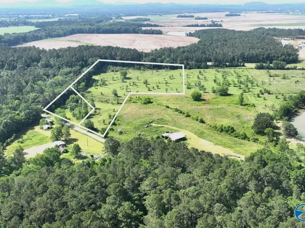 1520 County Road 158 N, Centre, AL 35960