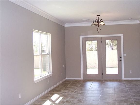 5th image of 5404 NW King Richard Ave