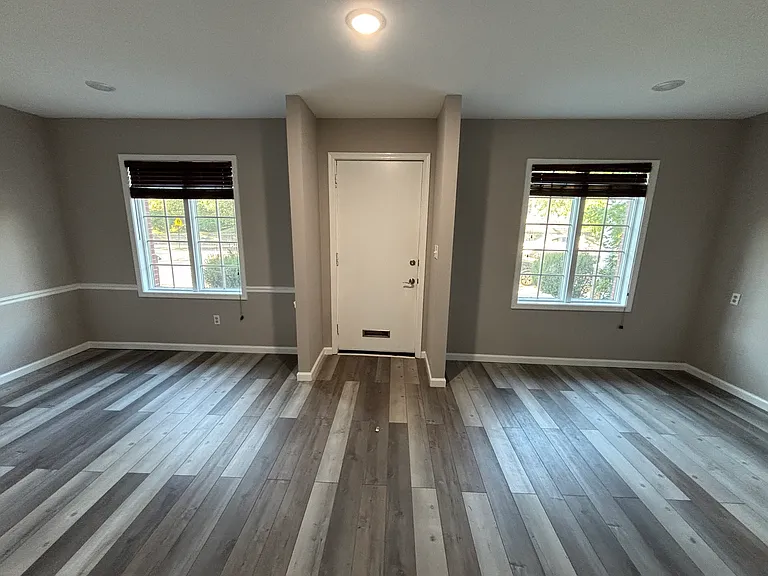 910 E High St #1 — Photo 4