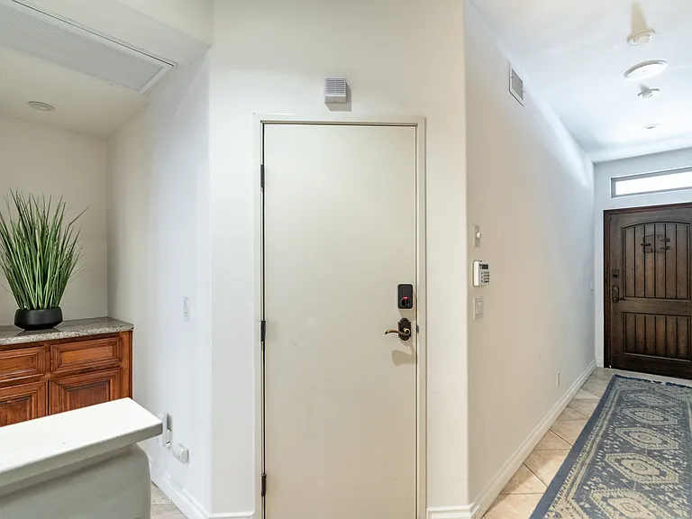 109 W Montecito Way W — Photo 27