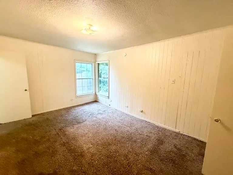 600 Camp Dr — Photo 9