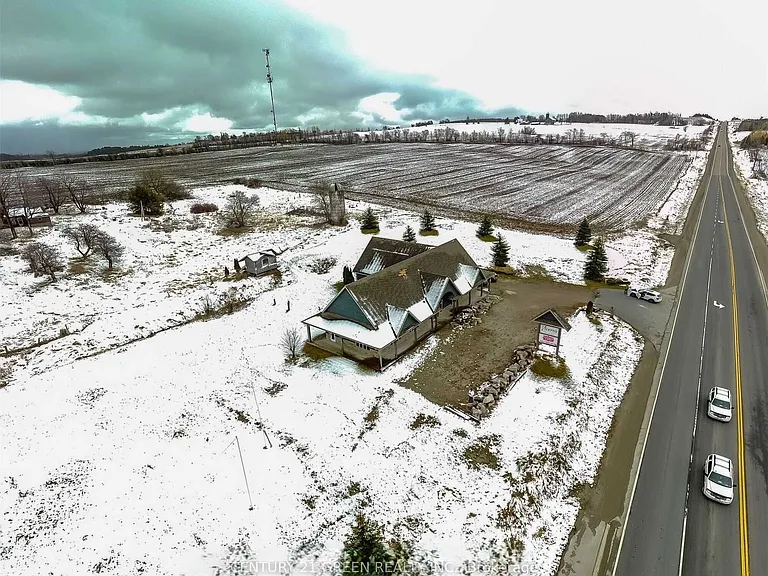 935689 Airport Rd — Photo 8