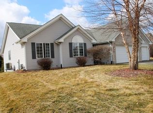 1056 Old Hunter Run, Byron, IL 61010