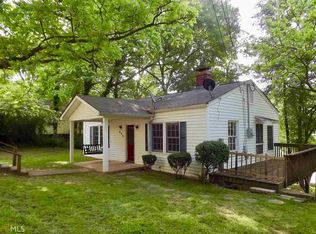 699 Hillcrest Ave, Gainesville, GA 30501