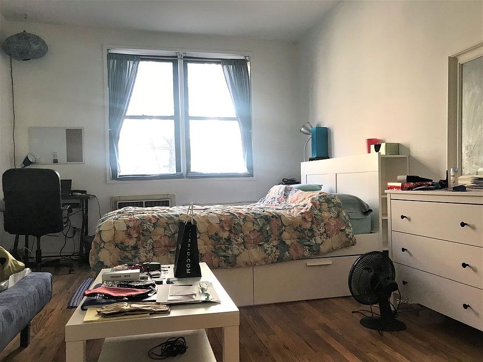 1st image of 320 E 90th St APT 2-A