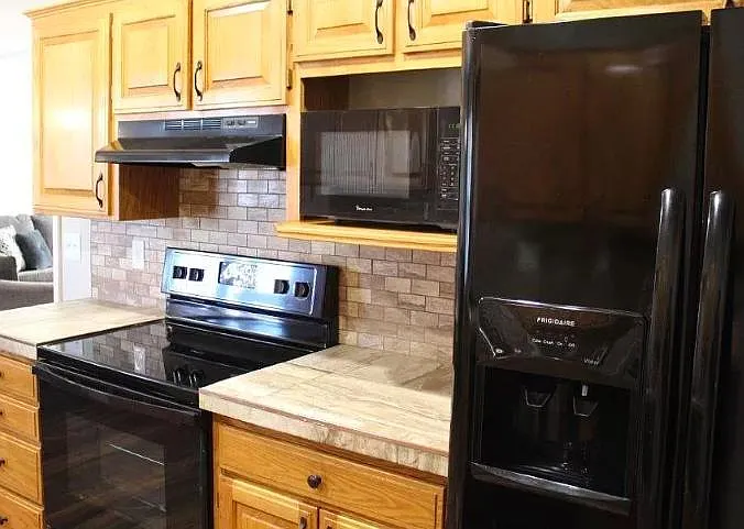 3 bed, 1487 sqft, $1,675 — Photo 4