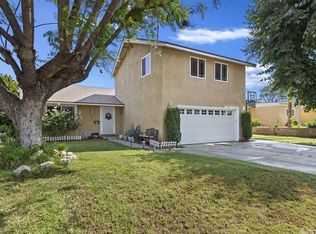 1071 W Citron St, Corona, CA 92882