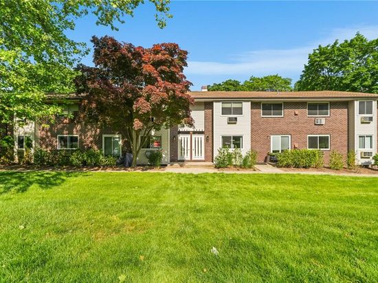 14 I Blue Hill, Orangeburg, NY 10962