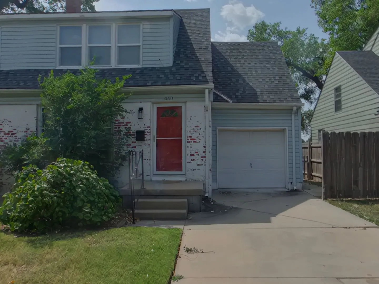 449 Harding St — Photo 1
