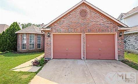 1st image of 7621 Honeybee Ln