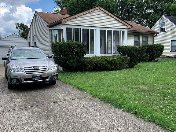 3rd image of 3345 Ambert Ave