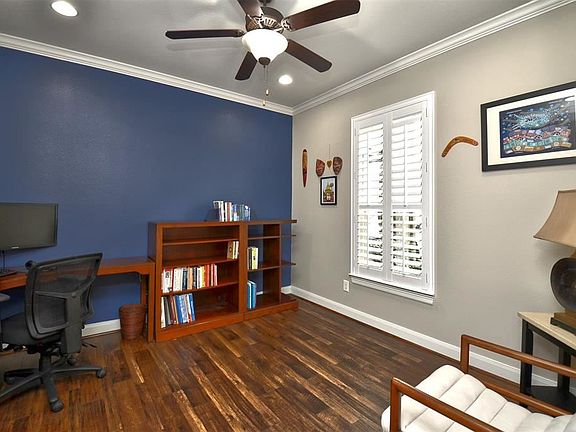 3rd image of 28038 Sugarside Glen Dr