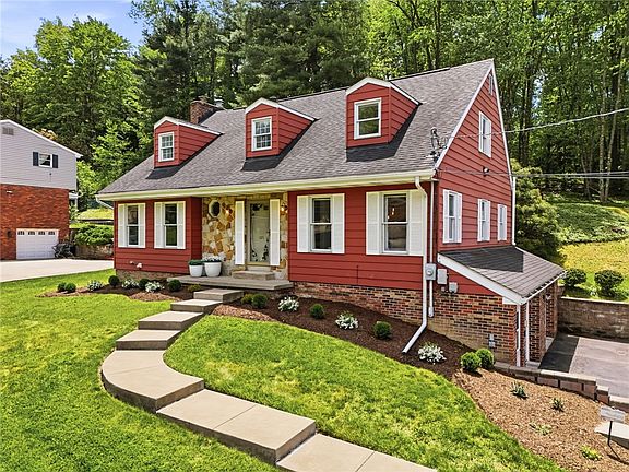 2nd image of 105 Windgate Dr