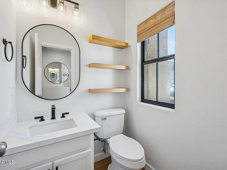525 N Miller Rd #152 — Photo 4