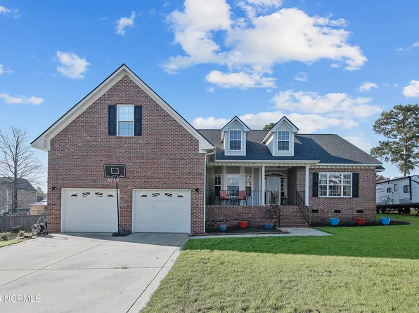 246 Timberline Dr, Sanford, NC 27332
