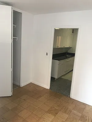 Rented by Carlyle Property Management | media 3