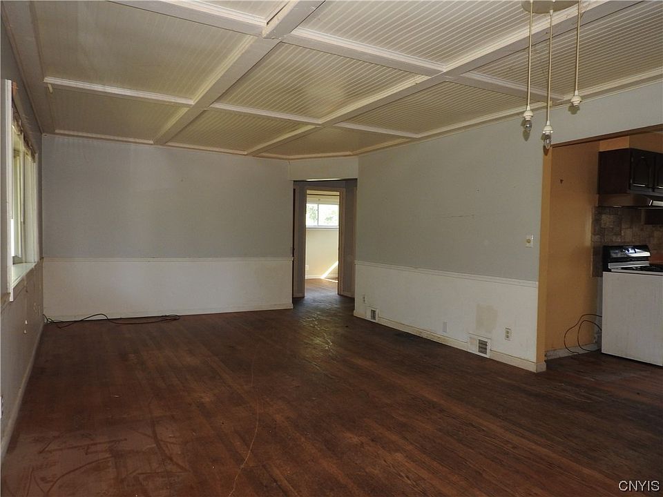 218 Hinsdale Rd, Camillus, NY 13031 Zillow