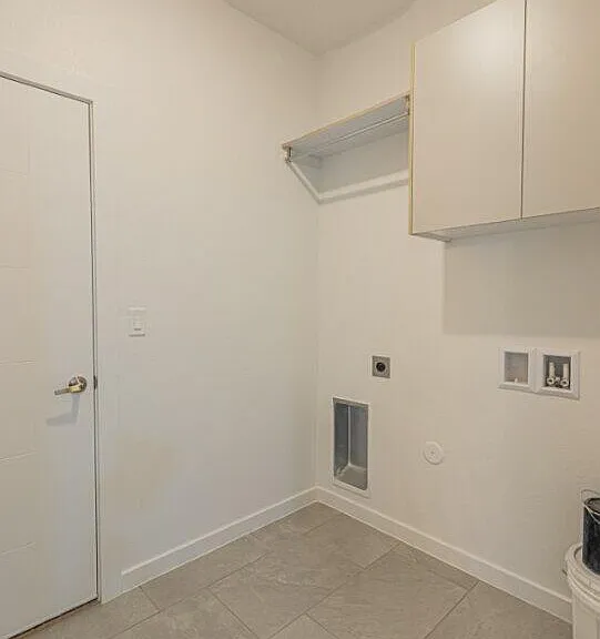 15168 Composition Ave — Photo 23