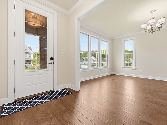 4th image of 4458 Walnut Ridge Cir