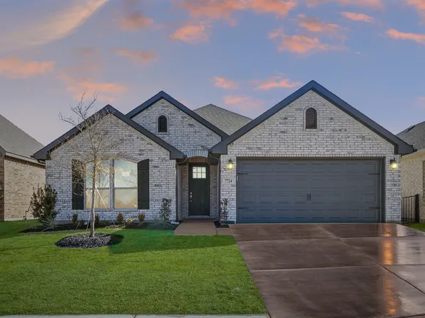 7724 Stubblefield Ln, Joshua, TX 76058