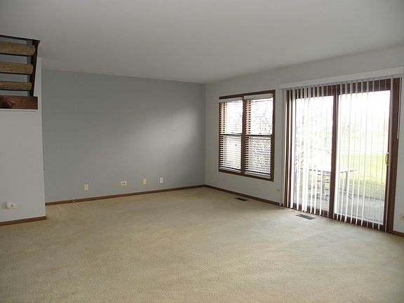 3rd image of 270 Doral Ct Unit 6