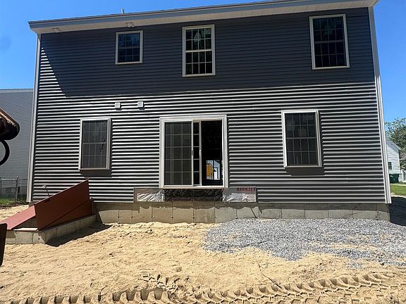 4th image of 74 linwood Street