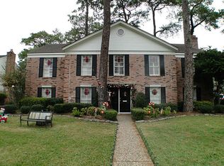 13926 Woodthorpe Ln, Houston, TX 77079