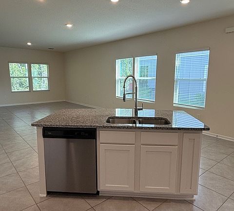5th image of 649 Coastline Way #1