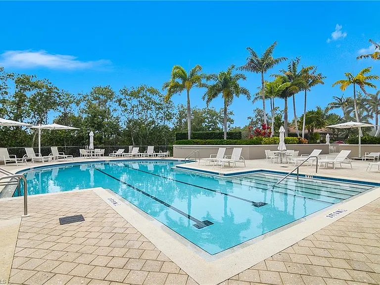 7225 Pelican Bay Blvd #204 — Photo 33