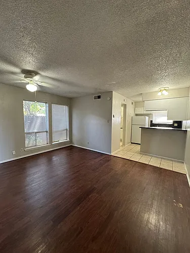 Floor plan 102