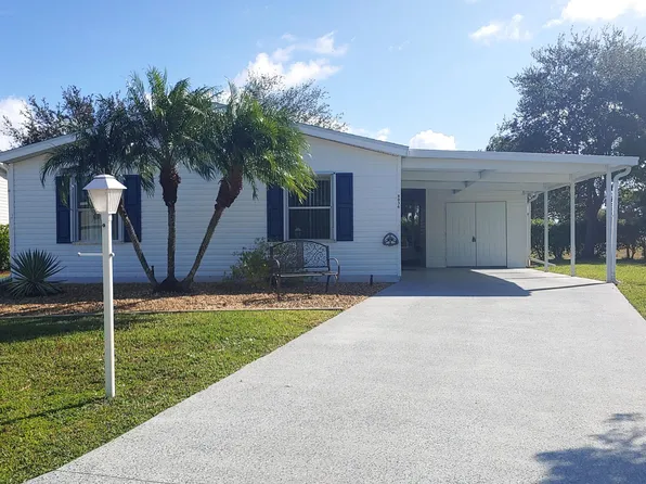 8036 9th Hole Drive, Port St Lucie, FL 34952