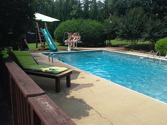 20 x 40 salt water pool