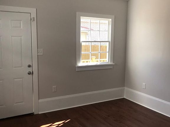 4th image of 1548 N Miro St
